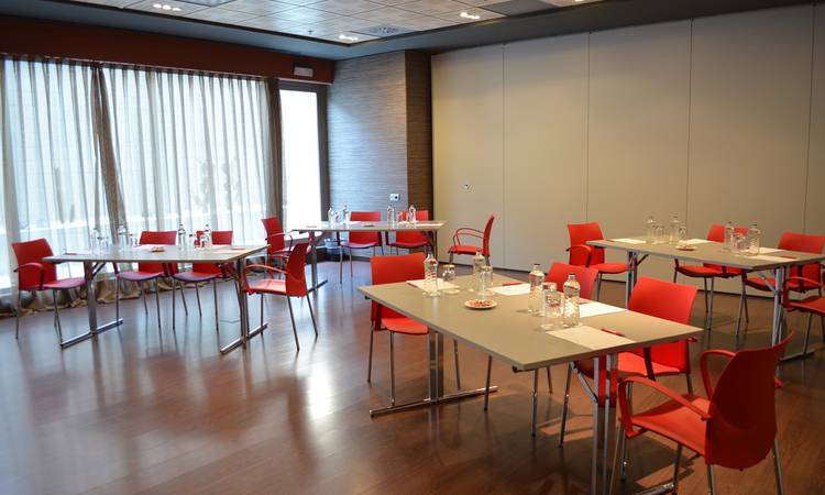 Salle Junta 1 Hotel ILUNION Barcelona Barcelone Salle Junta 1 Hotel ILUNION Barcelona Barcelone