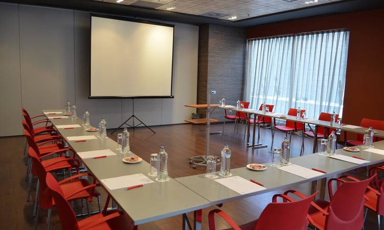 Salle Junta 2 Hotel ILUNION Barcelona Barcelone Salle Junta 2 Hotel ILUNION Barcelona Barcelone